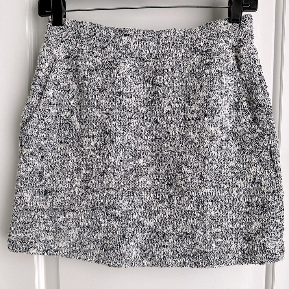 Lou & Grey Tweed Skirt with Pockets